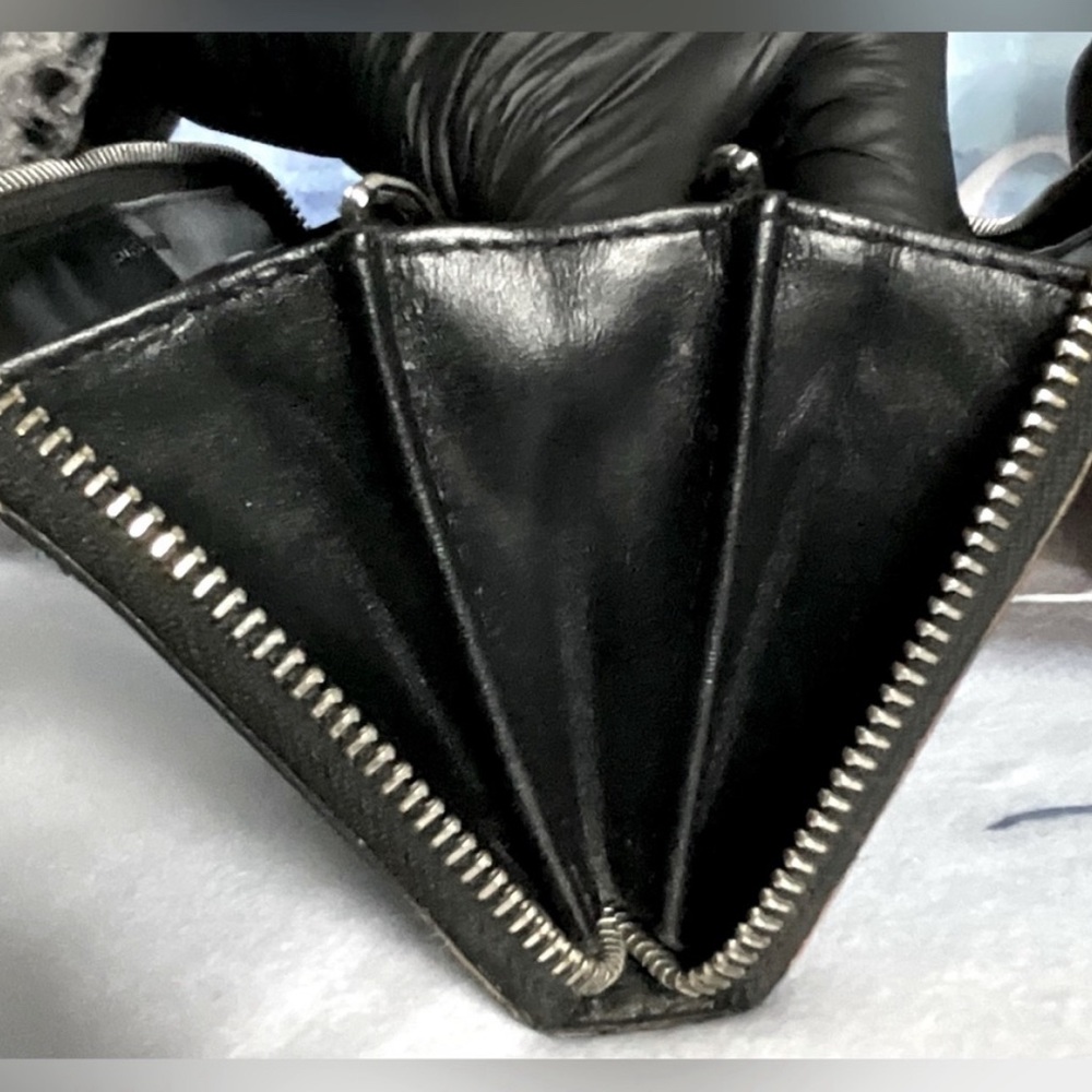 BURBERRY Smoke Check / Nova Check Plaid Leather Zip Around Wallet - Picture 7 of 11